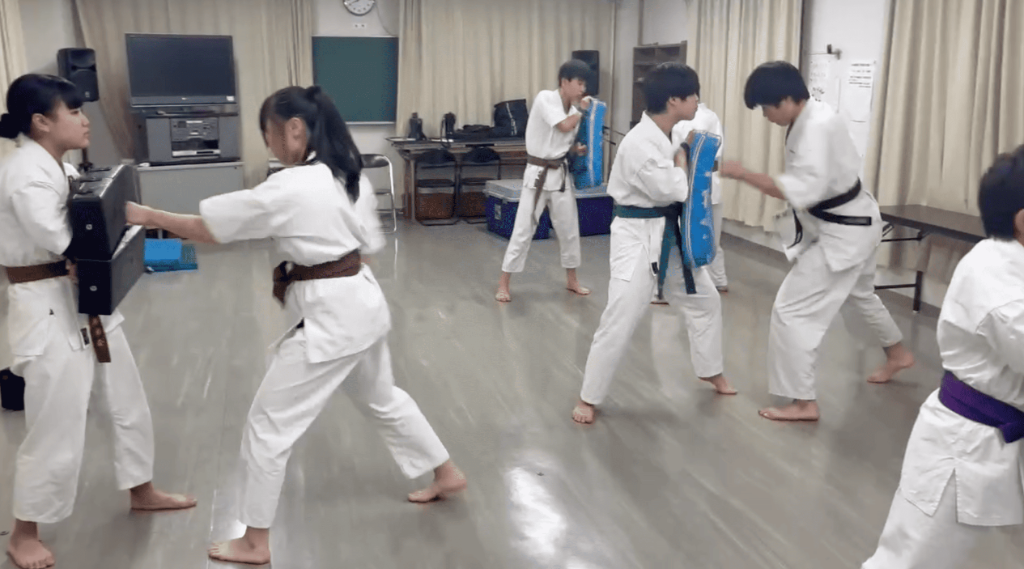 空手稽古の様子 3